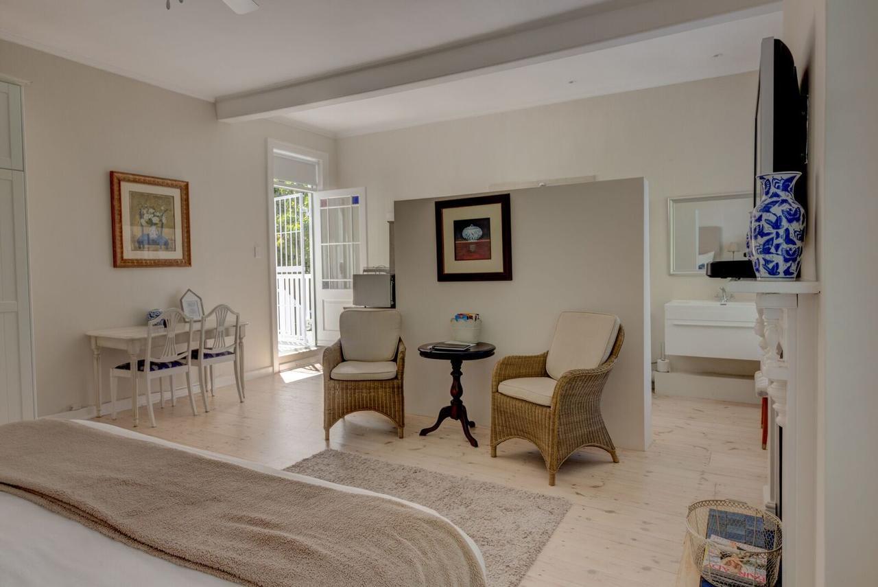 Sandown Lodge Cape Town Exterior photo